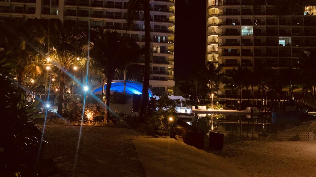 Azure Urban Resort Paranaque City Exteriör bild