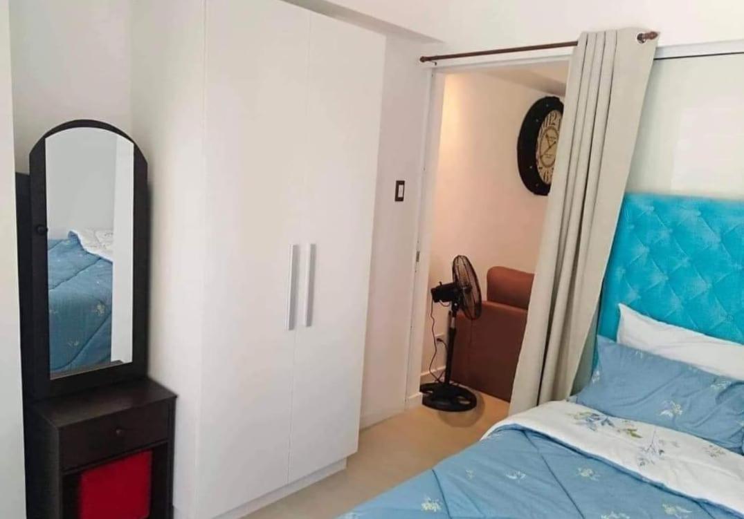 Azure Urban Resort Paranaque City Exteriör bild