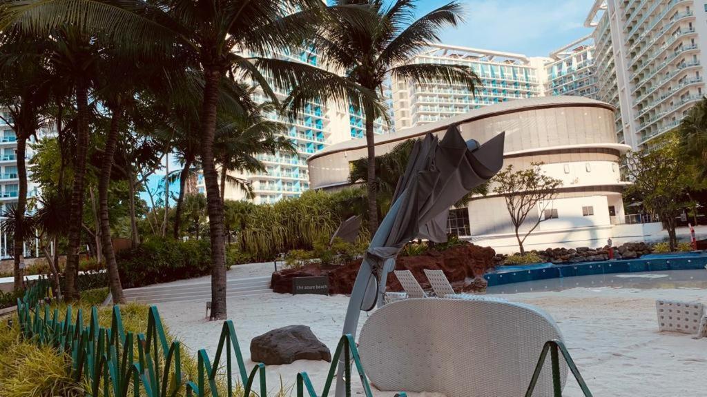 Azure Urban Resort Paranaque City Exteriör bild